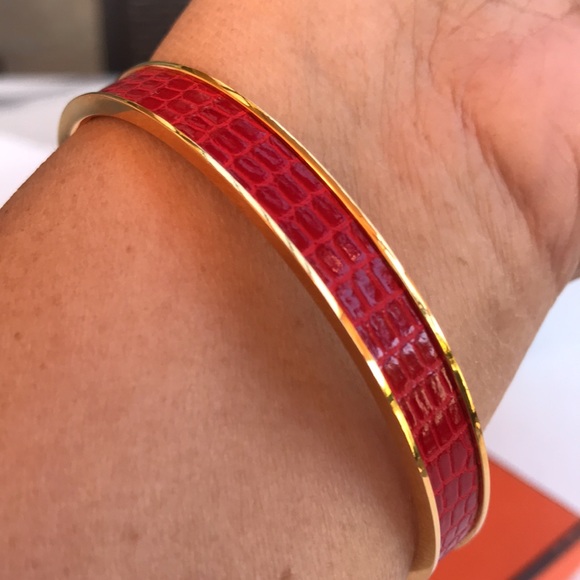 💯Authentic HERMES Kelly Cadena Lizard Motiff Bangle in Gold Kelly lock setting - Picture 12 of 17
